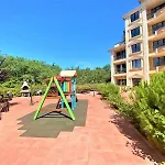 Flora Free Parking Apartment